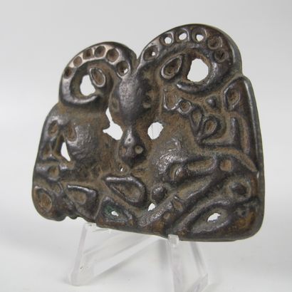 null Art of the steppes

Buckle with sheep protome Argali

Bronze with dark patina...