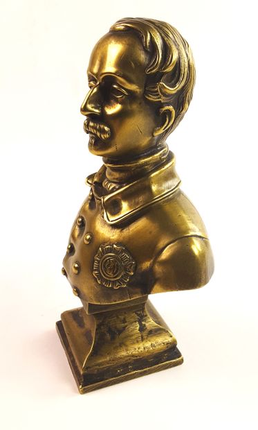 null LOUIS-NAPOLEON Prince-President (future Napoleon III) / Bronze bust resting...