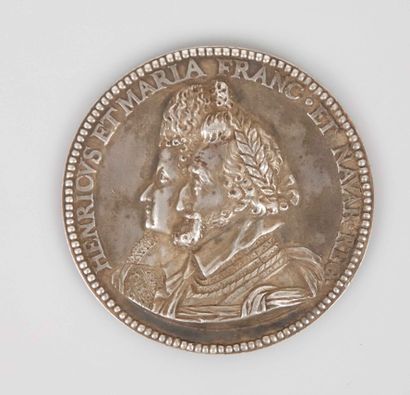 null HENRI IV

Médaille représentant la naissance de Louis dauphin en 1601

Argent...