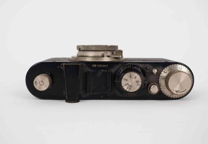 null Leica standard black camera n°102367 (1932) with Elmar 3.5/50 mm lens (case...