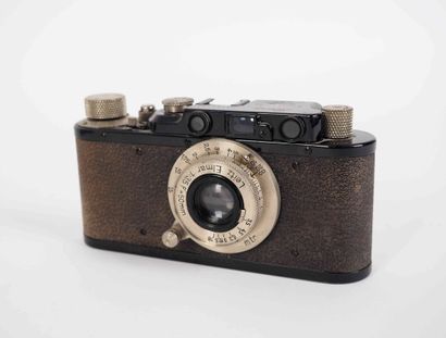 null Black Leica III camera n°144186 (1934) with Elmar 3.5/5cm lens n°184159 (1933,...