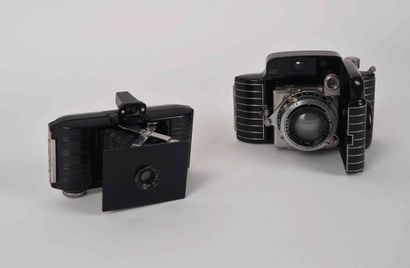 null Set of two cameras: Kodak Bantam Special with Ektar 2/45 mm lens and Kodak Bantam...