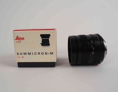 null Leica Leitz Macro-Elmarit-R 2.8/60 mm lens n°2497321 (1971), without caps.