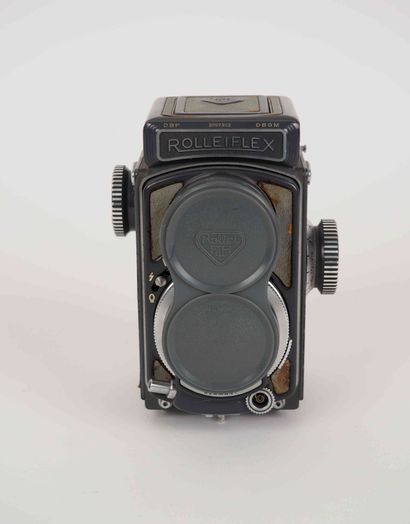 null Appareil photographique Rolleiflex 4x4 n°2057302 avec objectifs Schneider-Kreuznach...