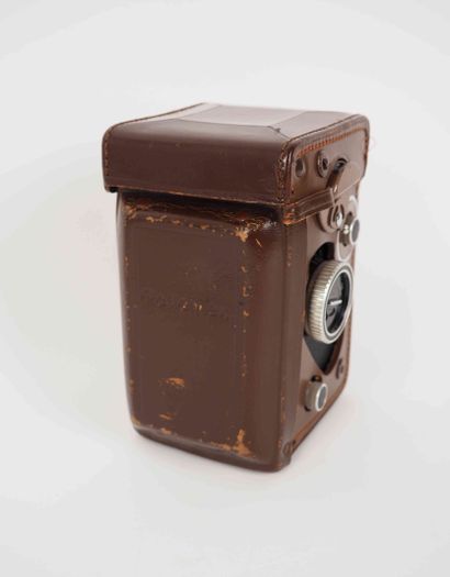 null Rolleiflex T camera 2164450 with Carl Zeiss Tessar 3.5/75 mm and Heidosmat 2.8/75...