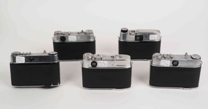 null Ensemble de cinq appareils photographiques Kodak : Retinette f (Angénieux),...