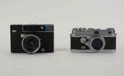 null Set of two cameras: Foca Universal n°200 044 R with Foca Oplarex 1.9/5cm lens...