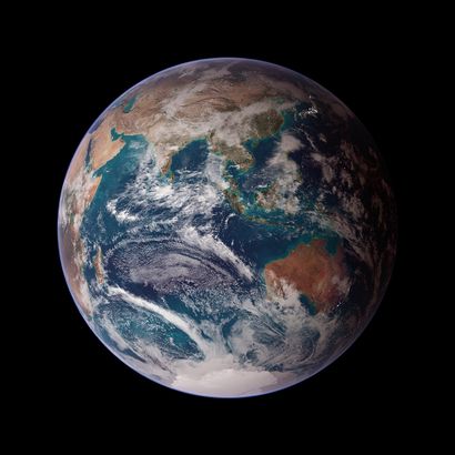 null NASA. LARGE FORMAT. Superb and historical photograph of the series "BLUE MARBLE"....