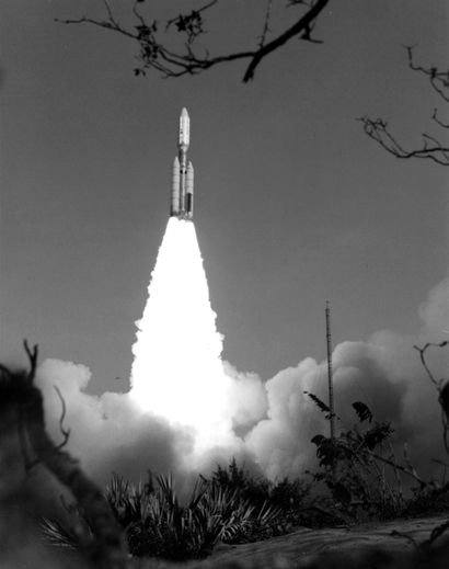 null NASA. Historic takeoff on September 5, 1977 of the Voyager 1 space probe, which...