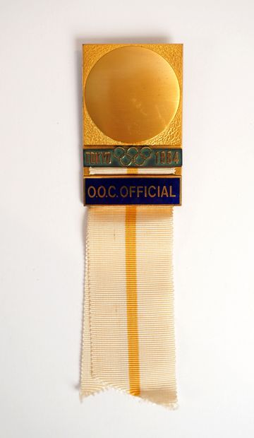 null Olympic Games/Tokyo, summer 1964. Official badge, gold enamel, mention OOC,...