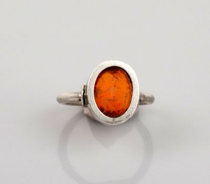 null Ring with intaglio decoration representing a dancing character

Modern setting...