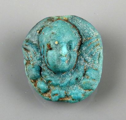 null Cameo representing a winged figure wearing a necklace

Frit 2.2 cm

Egypt Roman...