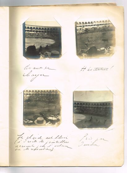 null CORRIDA / Notebook of 20 p in-fol (25 x 35 cm) with 76 amateur photographs on...
