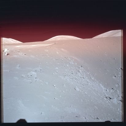 NASA NASA. GRAND FORMAT. Mission APOLLO 17. Vue panoramique de la station 4, prise...