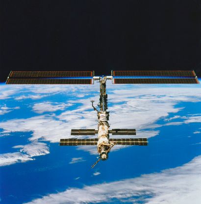 NASA NASA. Parfaite vue photographique de la Station Spatiale Internationale (ISS)...