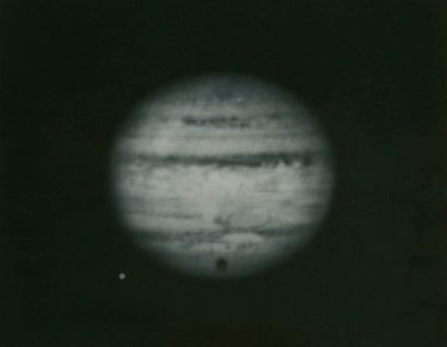 NASA NASA. Astronomie. Rare photographie de la planète JUPITER en lumière rouge de...