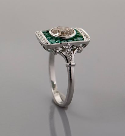 null Ring in white gold, 750 MM, centered on a diamond weighing 1.11 carats in a...