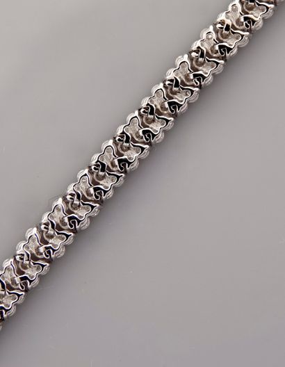 null Fin bracelet souple en or gris, 750 MM, recouvert de diamants total 5 carats...