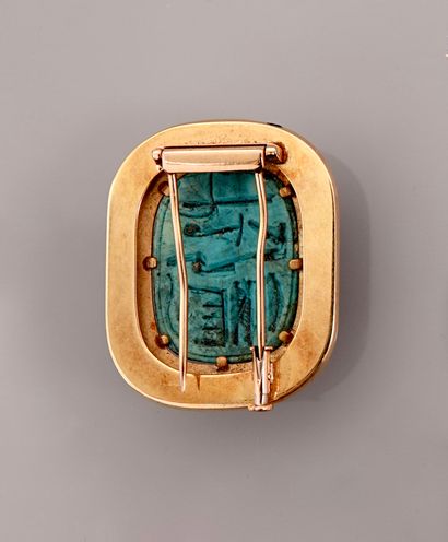 null Brooch in yellow gold, 750 MM, with a large beetle, size 3.5 x 2.7 cm, circa...