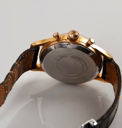 null Emo" watch 

Gold-plated sports chronograph watch with mechanical movement._x000B_-...