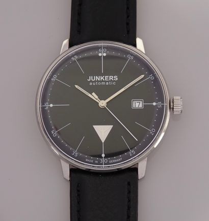 null "Junkers_x000B_Bauhaus 

Steel city watch with automatic movement._x000B_- Round...