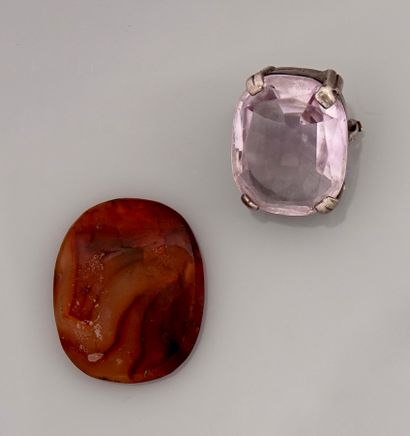 null Head of ring, silver 925 MM, decorated with an amethyst, we join a flake of...