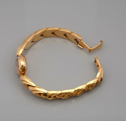 null Ladies' watch bracelet in yellow gold, 750 MM, round case, diameter 14 mm, gold...