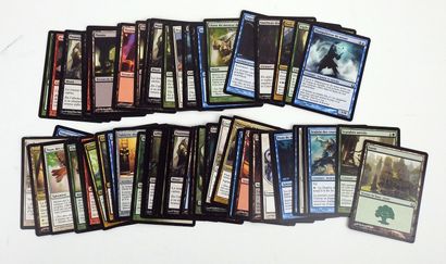 null RETURN TO RAVNICA
Magic
Set of about 60 cards in superb condition