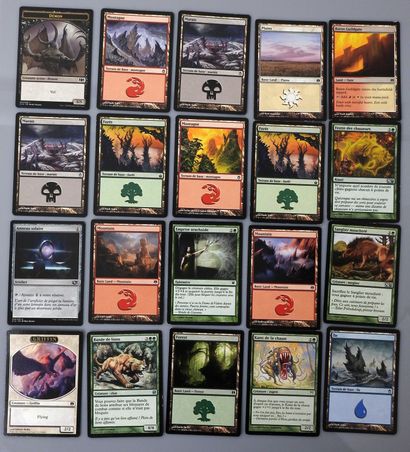 null MAGIC
Important bulk of about 450 cards, various editions, in superb condition,...