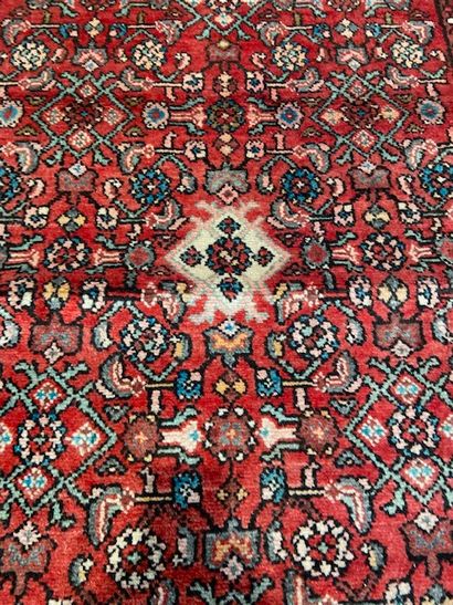 null Karadja carpet (cotton warp and weft, wool pile), Northwest Persia, ca. 1930-1950

Dimensions...