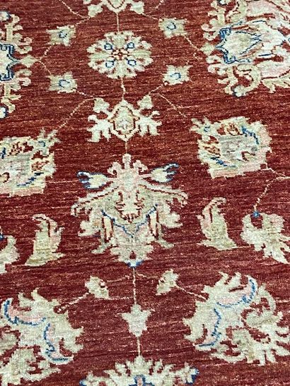 null Afghan carpet (warp, weft and wool pile), recent

Dimensions : 230 x 168 cm