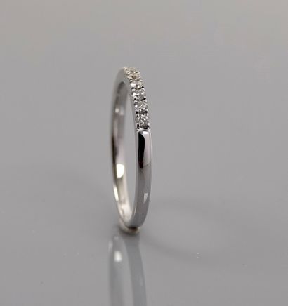 null Half wedding band in white gold, 750 MM, centered with diamonds, size: 51, weight:...