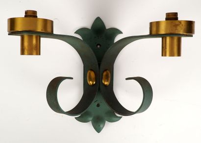 null Anonymous (XXth century)
Wall lamp with two arms of light
H. 30 cm
In the s...