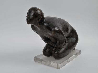 null Pierre Lagénie (1938-2020)
Naked crouching woman
Bronze with brown patina on...