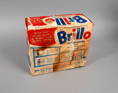 null Andy Warhol, after
Brillo box 10 soap pads
Bears a signature
7 x 16 x 13 cm
Stains,...