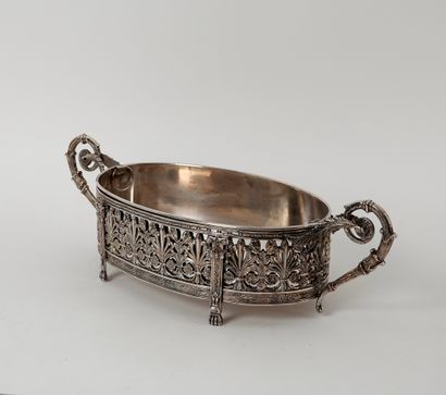 null Oval planter or centerpiece in silvered bronze, Empire style interior, decorated...