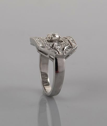 null Flat ring in white gold, 750 MM, covered with round diamonds set in two lines...