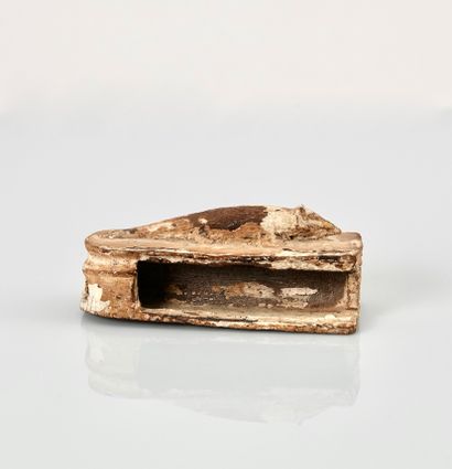 null Sarcophagus of shrew
Stuccoed wood
9 cm
Egypt Late Period

Provenance : Collection...