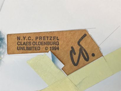 Claes OLDENBURG (né en 1929) N.Y.C. Pretzel, 1994.
Sérigraphie sur carton triple...