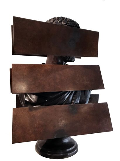 Sacha SOSNO (1937-2013) Buste d'empereur romain oblitéré II, 2005.
Bronze à patine...
