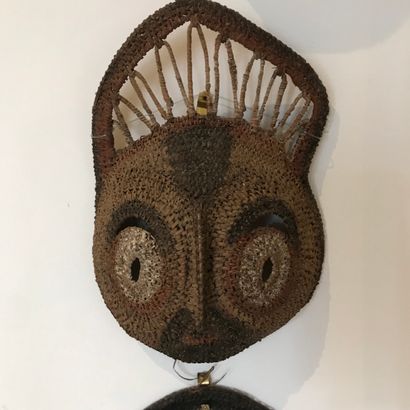 null Lot of eight masks and headdresses Papua New Guinea 
Intended for the rituals...