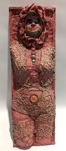 null Mirabelle DORS (1913-1999)
Female figure
High relief, mixed media, resin and...