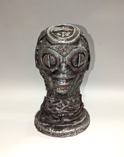 null Mirabelle DORS (1913-1999)
Head
Sculpture, mixed media and painting
Studio sale...