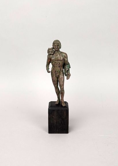 null Statuette of Hercules 
Metal alloy 
H. 14 cm