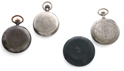 null A set of 3 LIP World War I souvenir metal pocket watches, all with round cases,...
