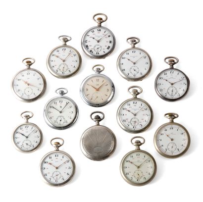 A lot of 13 metal and silver pocket watches,...