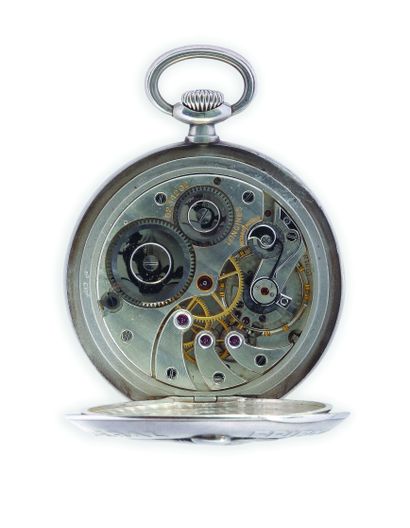 LONGINES Tir Fédéral de Fribourg 1934 competition
Pocket watch in silver 900 thousandths...