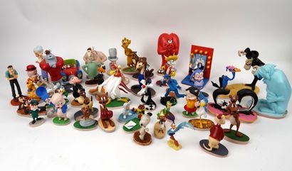 US
Important lot de figurines Warner Bross...