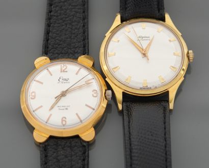 Un lot de deux montres des années 1960 de...