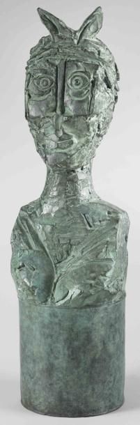 Louis Cane (né en 1943) Face plate, 1984 Sculpture en bronze à patine vert nuancé,...